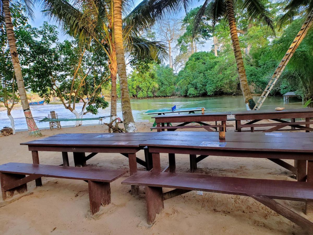Scorpion Hill Lodge Busua Экстерьер фото